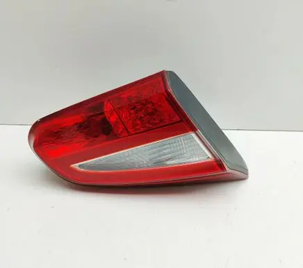 KIA Ceed Tailgate rear/tail lights 92403A2200