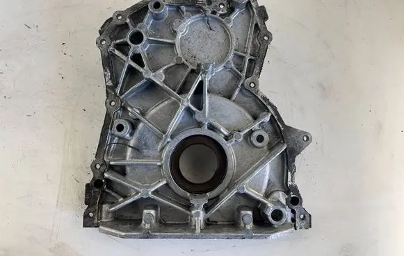 Mercedes-Benz Vito Viano W639 Timing chain cover a6420150002