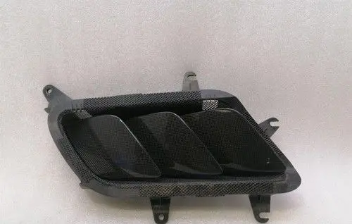 Ferrari FF Front bumper lower grill 88298000