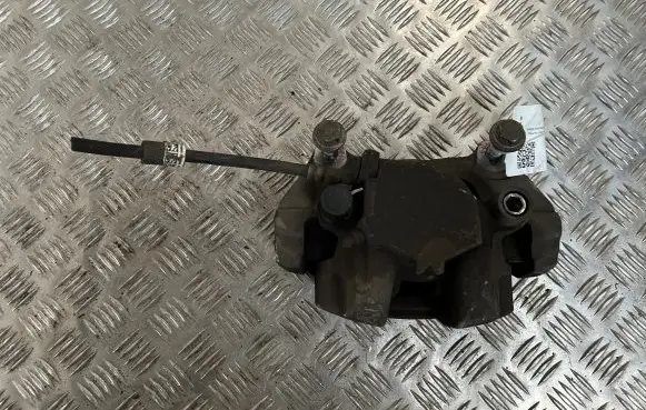 Volvo XC90 Rear brake caliper 31381549