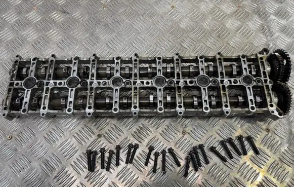 BMW 6 F12 F13 Camshaft 7800044