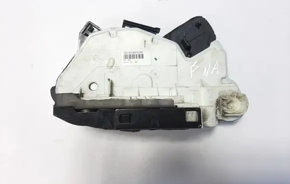 Skoda Fabia Mk3 (NJ) Coupe door lock (next to the handle) 6V1837015A 15A6V1837015A