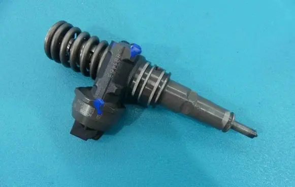 Volkswagen Phaeton Fuel injector 0414720220 IMPRK881463