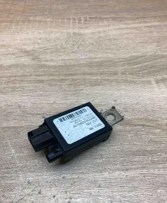 Citroen C5 Aerial antenna amplifier 9662925080 6561