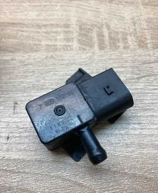 BMW 5 F10 F11 Exhaust gas pressure sensor 7805152 11809L25