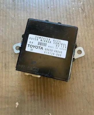 Lexus RX 330 - 350 - 400H Wing mirror control module 8943048040 615138000