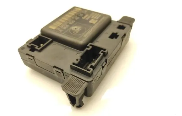 Mercedes-Benz Sprinter W906 Door control unit/module A9068204026