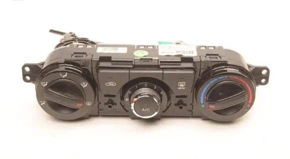 Hyundai i20 (PB PBT) Climate control unit 972501J640