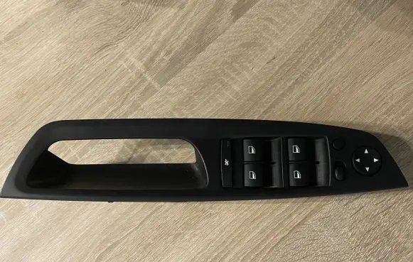 BMW X5 E70 Electric window control switch 5141713713805 7137138