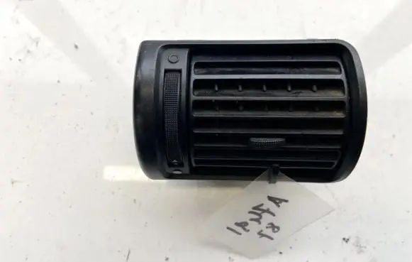 Audi A4 S4 B5 8D Dash center air vent grill