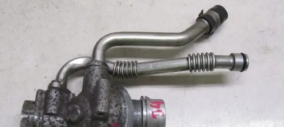 Thermostat/thermostat housing