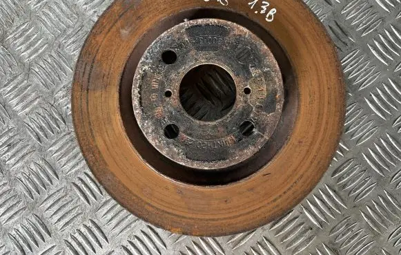 Toyota Yaris Front brake disc 4351200210