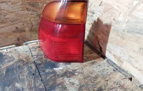 BMW 5 E39 Rear/tail lights 8361671 22091999087 8371327