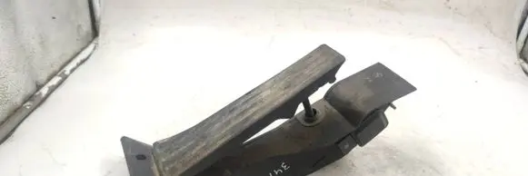 BMW 3 E90 E91 Accelerator throttle pedal 6786286 25916010