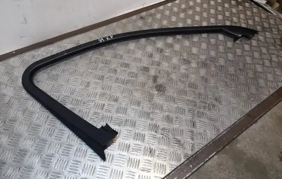 Audi A4 S4 B9 Other front door trim element 8W0867609