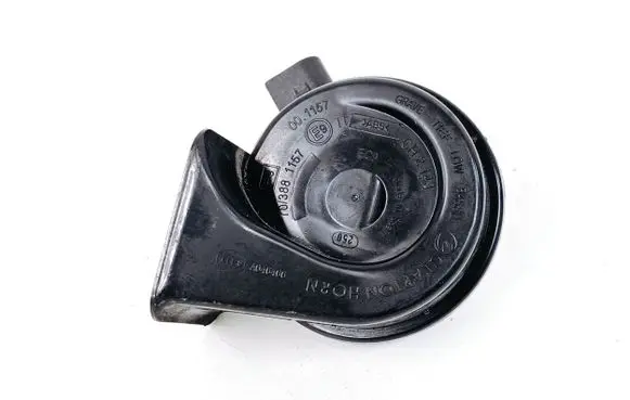 Volkswagen Jetta VI Horn signal 5C0951206J