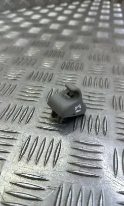 KIA Sportage Sun visor clip/hook/bracket 