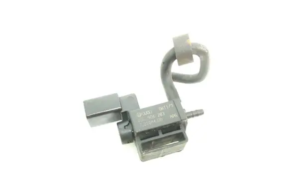 Volkswagen Golf V Turbo solenoid valve 03C906283