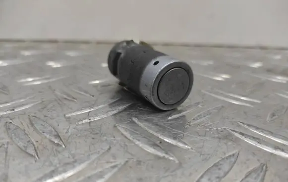 Audi A6 S6 C6 4F Parking PDC sensor 7H0919275B PA66GF30 LY7G