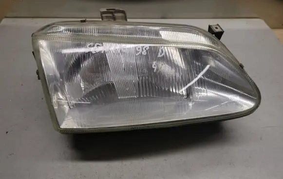 Renault Scenic I Headlight/headlamp