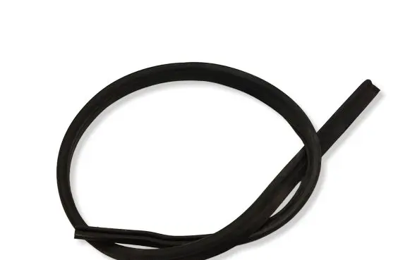 Volkswagen PASSAT B8 Engine compartment rubber 3G0823723