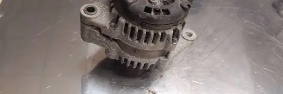 Opel Insignia A Generator/alternator 13502583