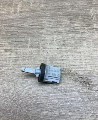 Volkswagen PASSAT B7 Interior temperature sensor 1K0907543A