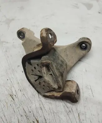 Volkswagen Transporter - Caravelle T5 Engine mount bracket 09090A