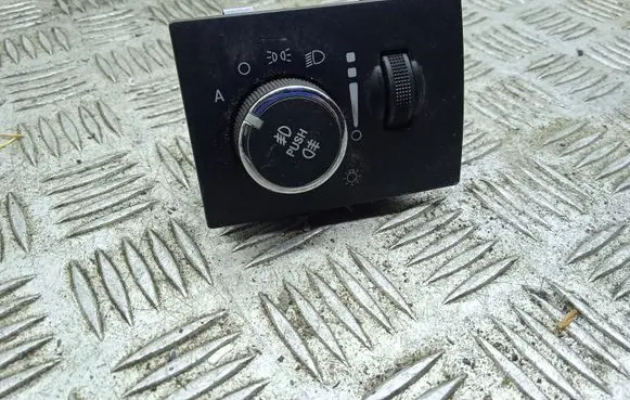 Jeep Grand Cherokee Light switch P68029275AC