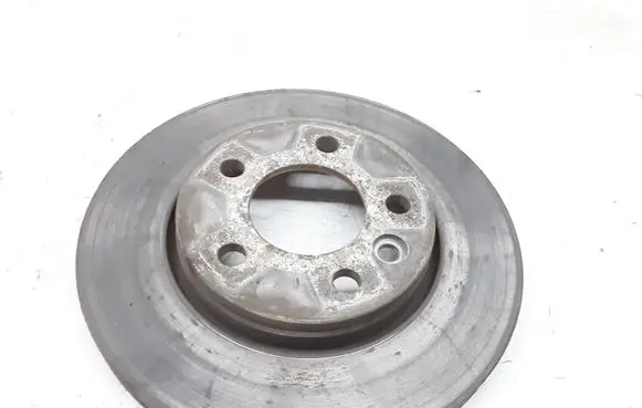 Volkswagen Multivan T5 Rear brake disc