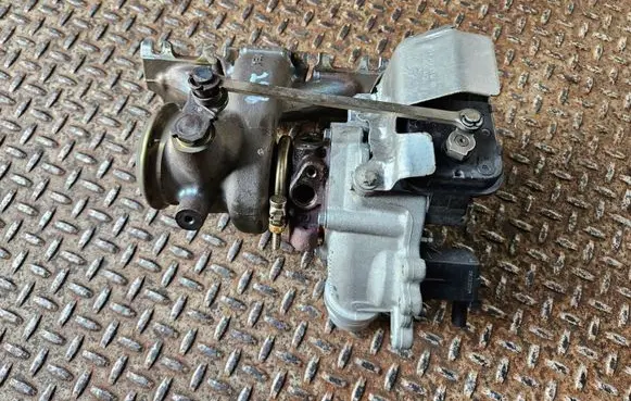 Mercedes-Benz A W177 Turbo A2820900280 144106434R
