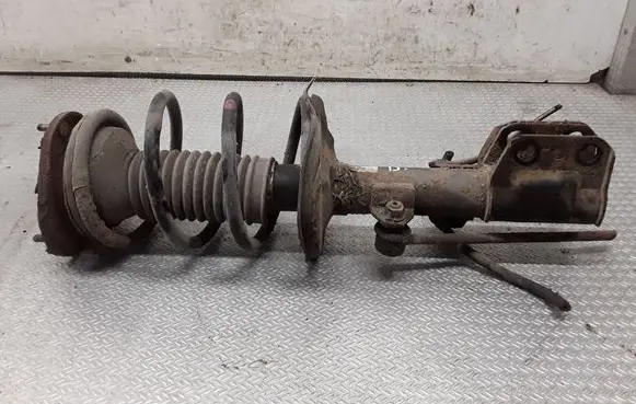 Toyota Avensis T250 Front shock absorber with coil spring