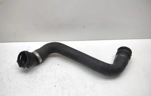 BMW 5 E60 E61 Engine coolant pipe/hose 7799748 17127799748
