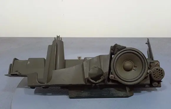 Mercedes-Benz AMG GT R190 C190 Other sill/pillar trim element A2906907900