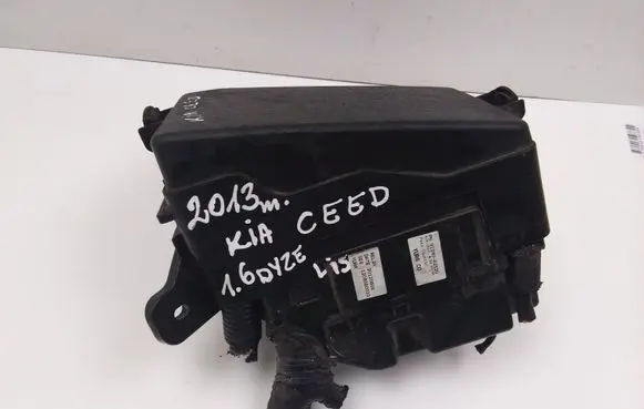 KIA Ceed Fuse box set 91240A2520 919503X510