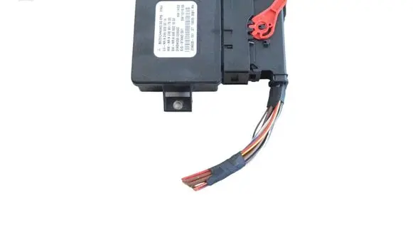 Mercedes-Benz SLK R172 Rear brake EMF control unit/module A2469017905 A2469021002