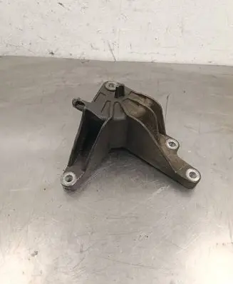 Opel Astra J Gearbox mounting bracket 13248663