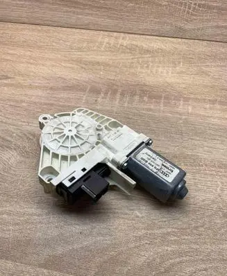 Audi A6 S6 C6 4F Front door window regulator motor 4F0959802D
