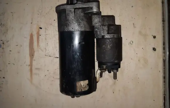 Alfa Romeo 166 Starter motor 0001109045