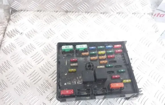 Audi Q3 8U Fuse module 3C0937125A