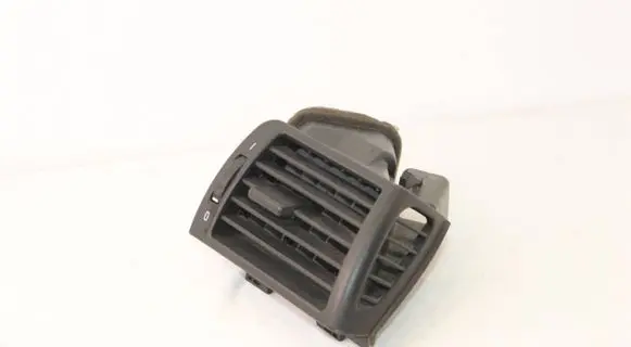 BMW 3 E46 Dashboard side air vent grill/cover trim 8361898