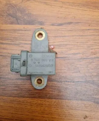 Mercedes-Benz A W168 ESP acceleration yaw rate sensor 0265005113 0125420417