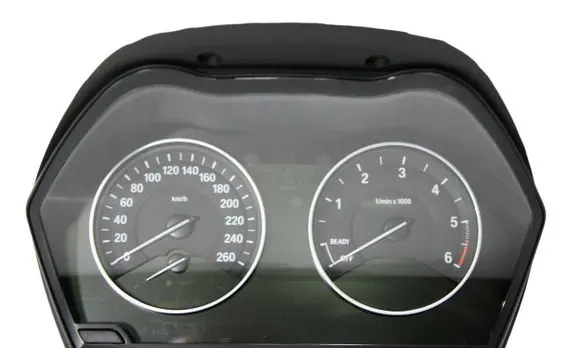 Speedometer (instrument cluster)