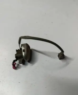 Nissan Micra Coupe door lock (next to the handle) af6aw2