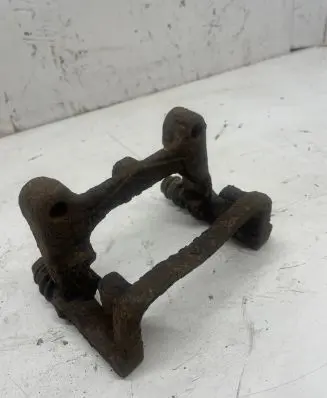 Ford S-MAX Front Brake Caliper Pad/Carrier 