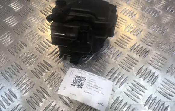 Peugeot 308 Fuel filter 9305108C