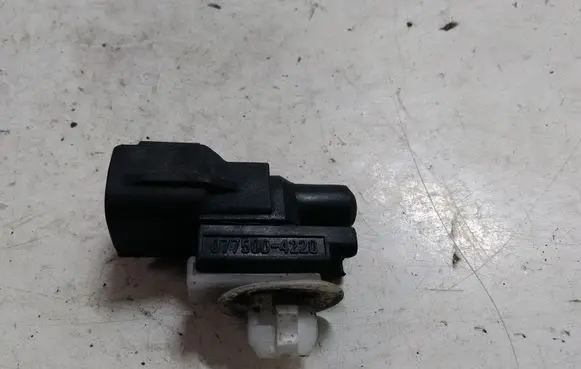 Citroen C-Crosser Outside/exterior temperature sensor 0775004220