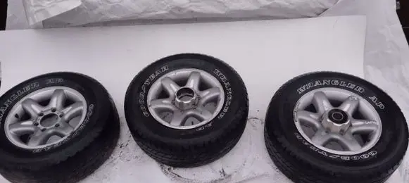Mitsubishi Pajero R15 alloy rim 6X139