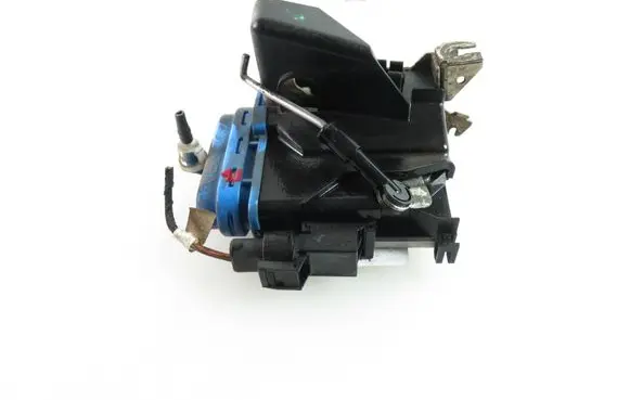 Audi A8 S8 D2 4D Rear door lock 4D0839016A