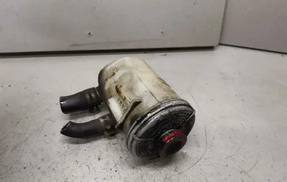 Honda FR-V Power steering fluid tank/reservoir